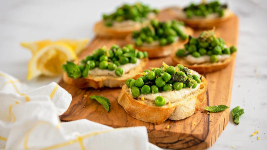 Crostini with Creamy Alfredo, Peas and Mint